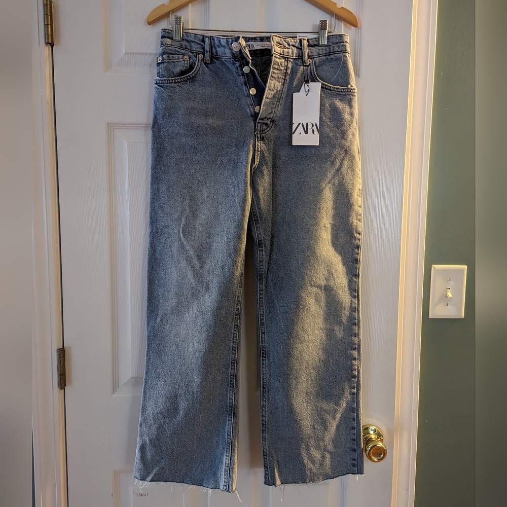 Zara New Straight Jeans